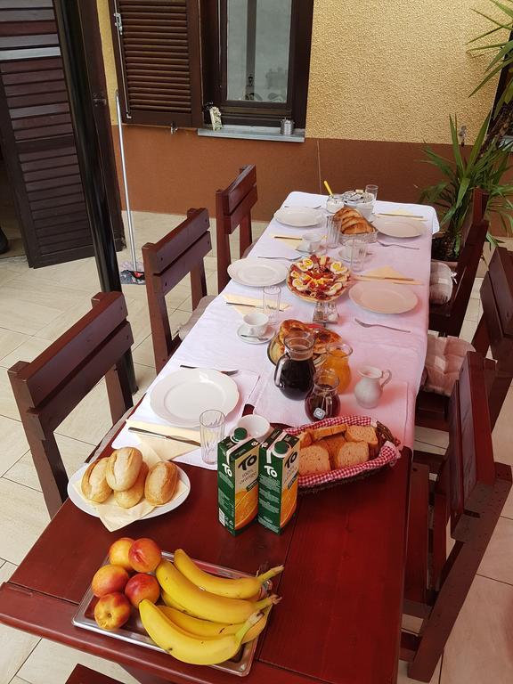 Vila Regina Rooms 카를로바츠 외부 사진