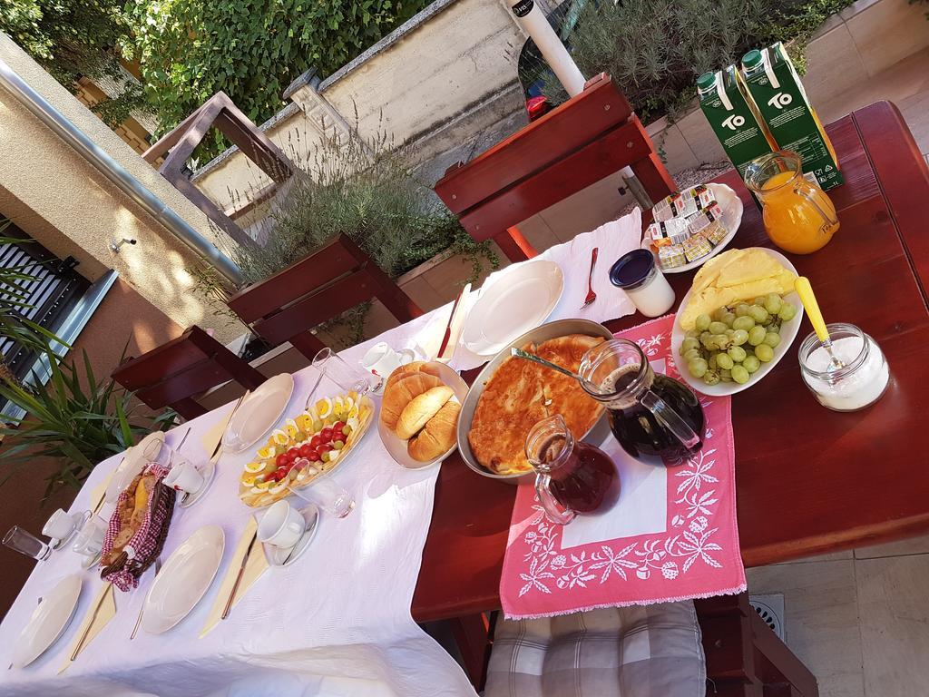 Vila Regina Rooms 카를로바츠 외부 사진